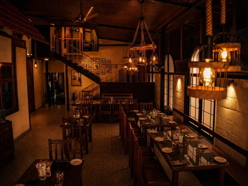 Restaurant Chef Pillai dining room